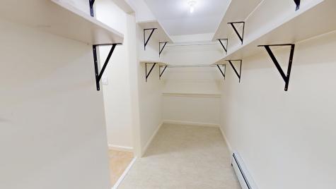 14 Pond Street Orono ME 04473