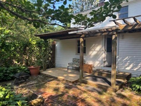 14 Pond Street Orono ME 04473