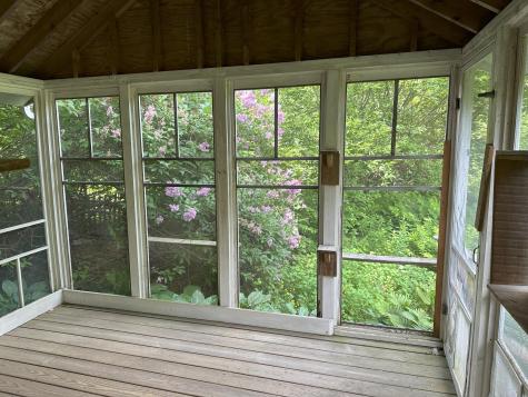 14 Pond Street Orono ME 04473