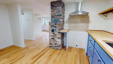 14 Pond Street Orono ME 04473