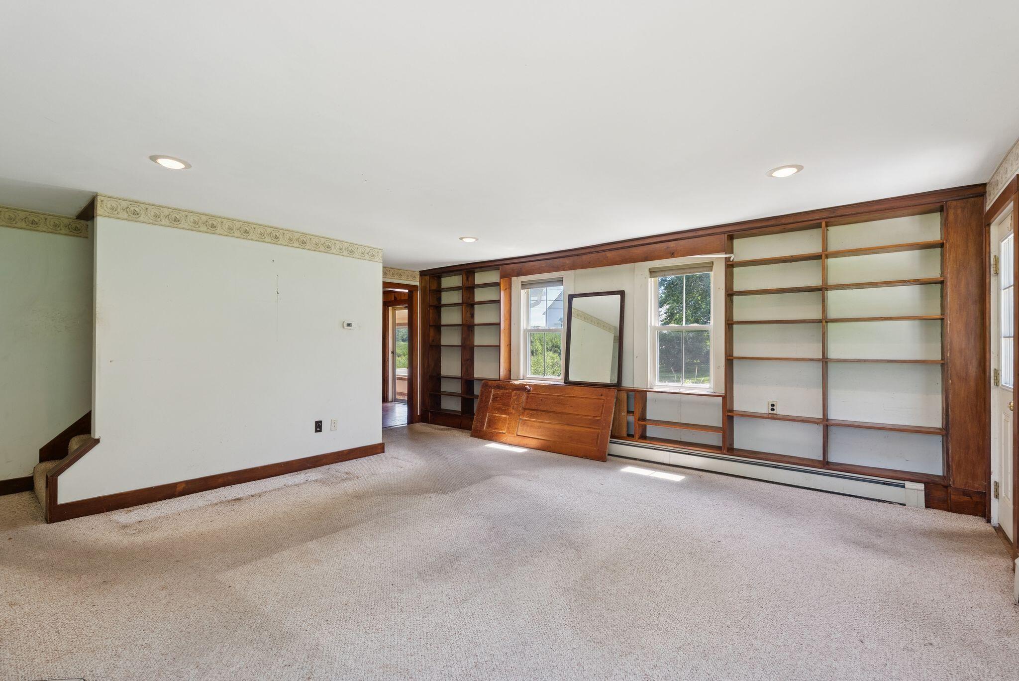 464 Gray Road Falmouth ME 04105