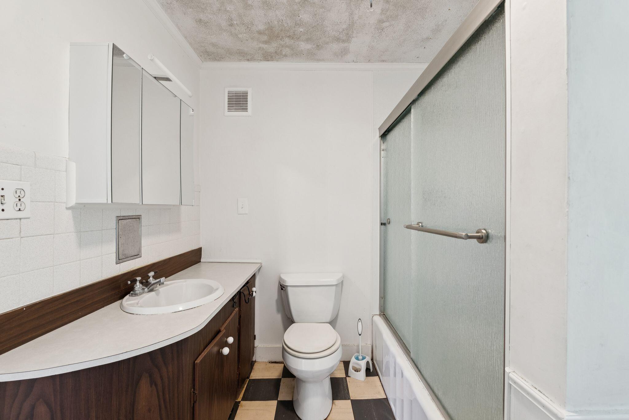 464 Gray Road Falmouth ME 04105