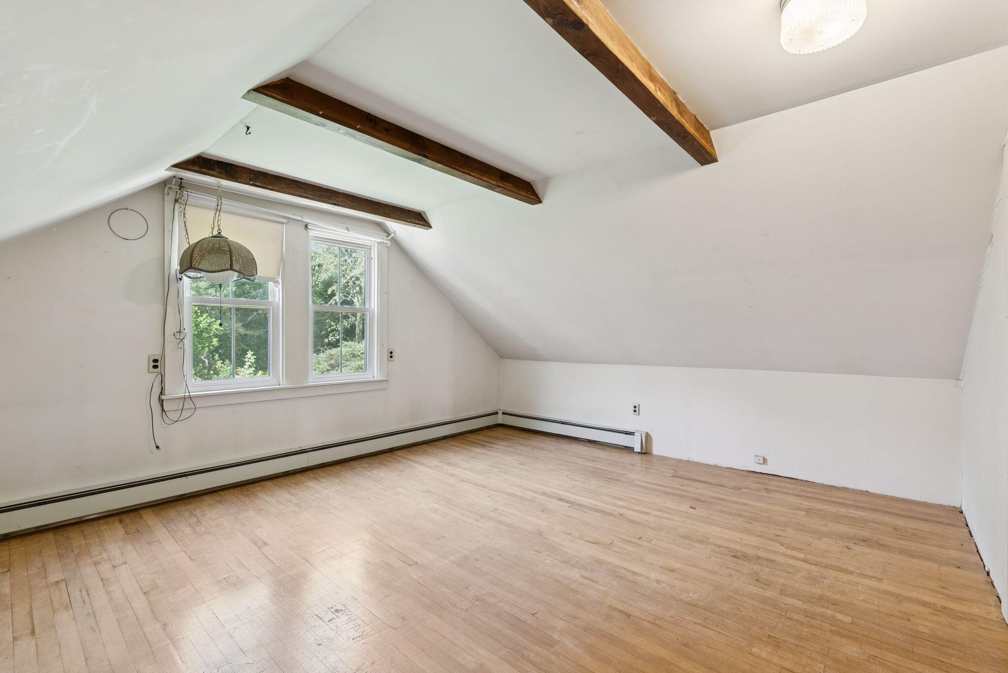 464 Gray Road Falmouth ME 04105