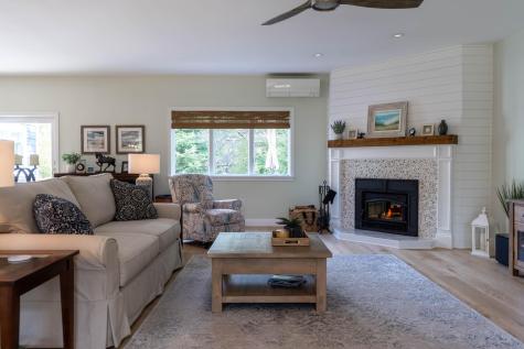 17 Lilac Lane Yarmouth ME 04096
