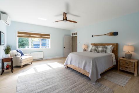17 Lilac Lane Yarmouth ME 04096