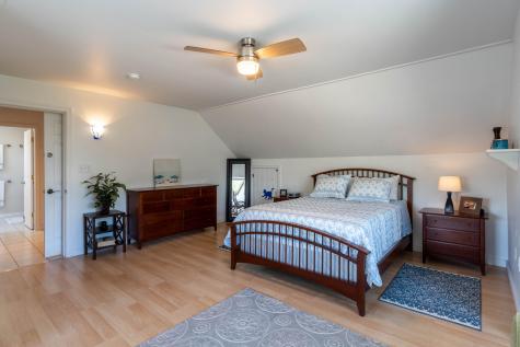 17 Lilac Lane Yarmouth ME 04096