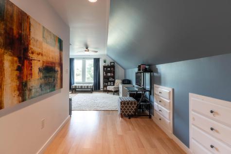 17 Lilac Lane Yarmouth ME 04096