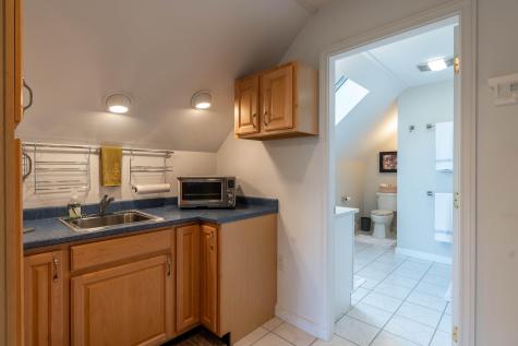 17 Lilac Lane Yarmouth ME 04096