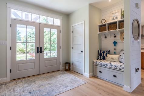 17 Lilac Lane Yarmouth ME 04096