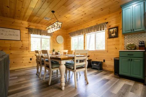 137 Maplewood Drive Naples ME 04055