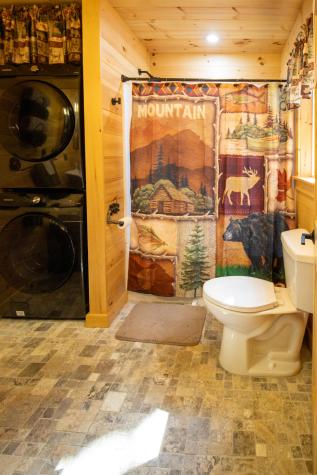 137 Maplewood Drive Naples ME 04055