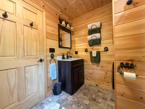 137 Maplewood Drive Naples ME 04055