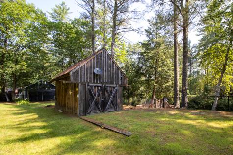 137 Maplewood Drive Naples ME 04055