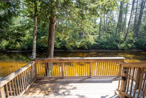 137 Maplewood Drive Naples ME 04055