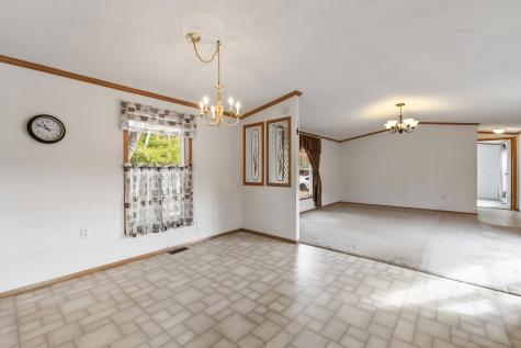 18 Terrace View Sabattus ME 04280