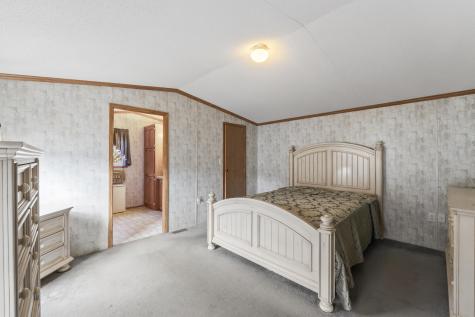 18 Terrace View Sabattus ME 04280