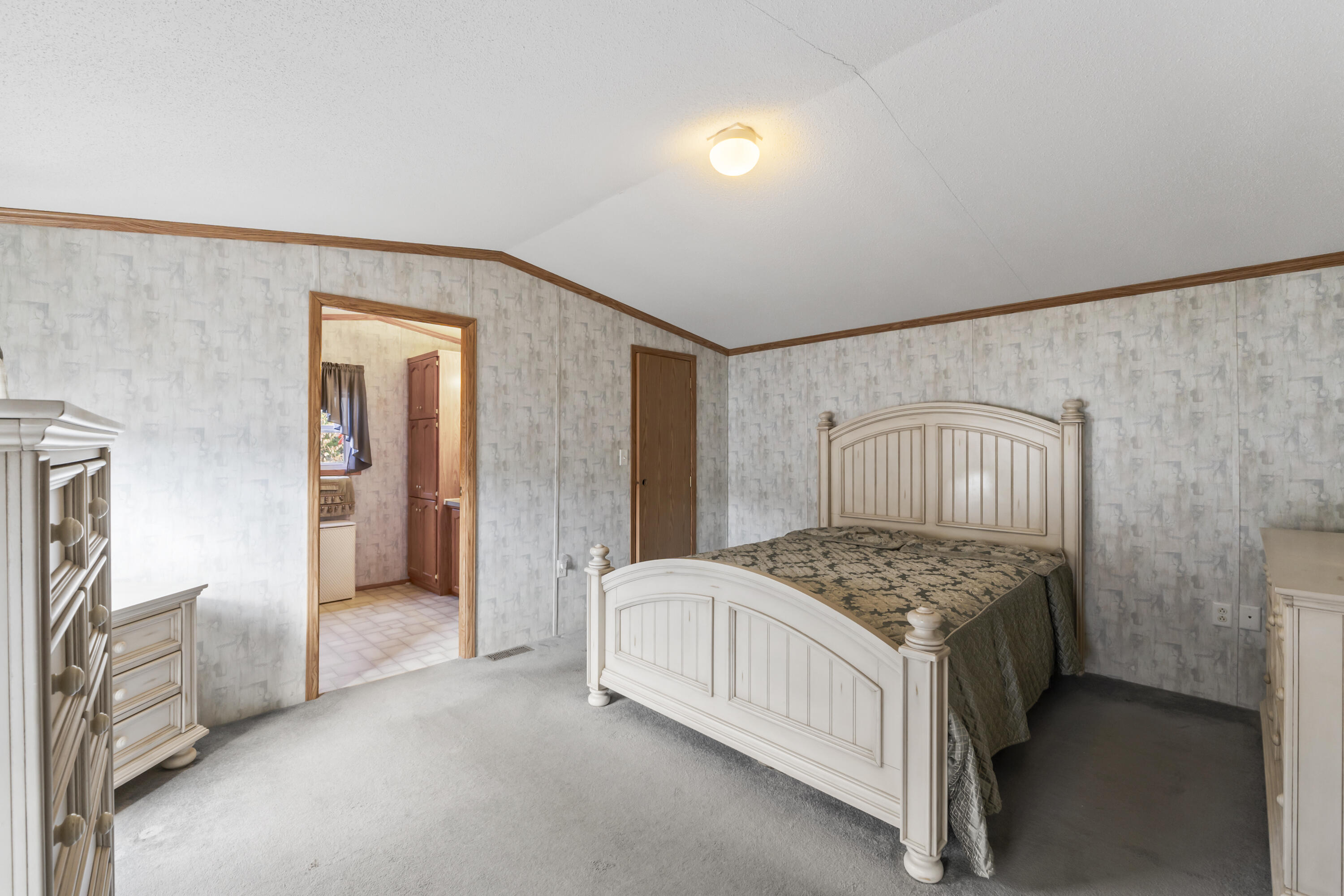 18 Terrace View Sabattus ME 04280