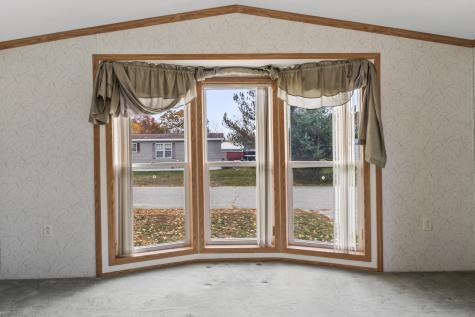 18 Terrace View Sabattus ME 04280