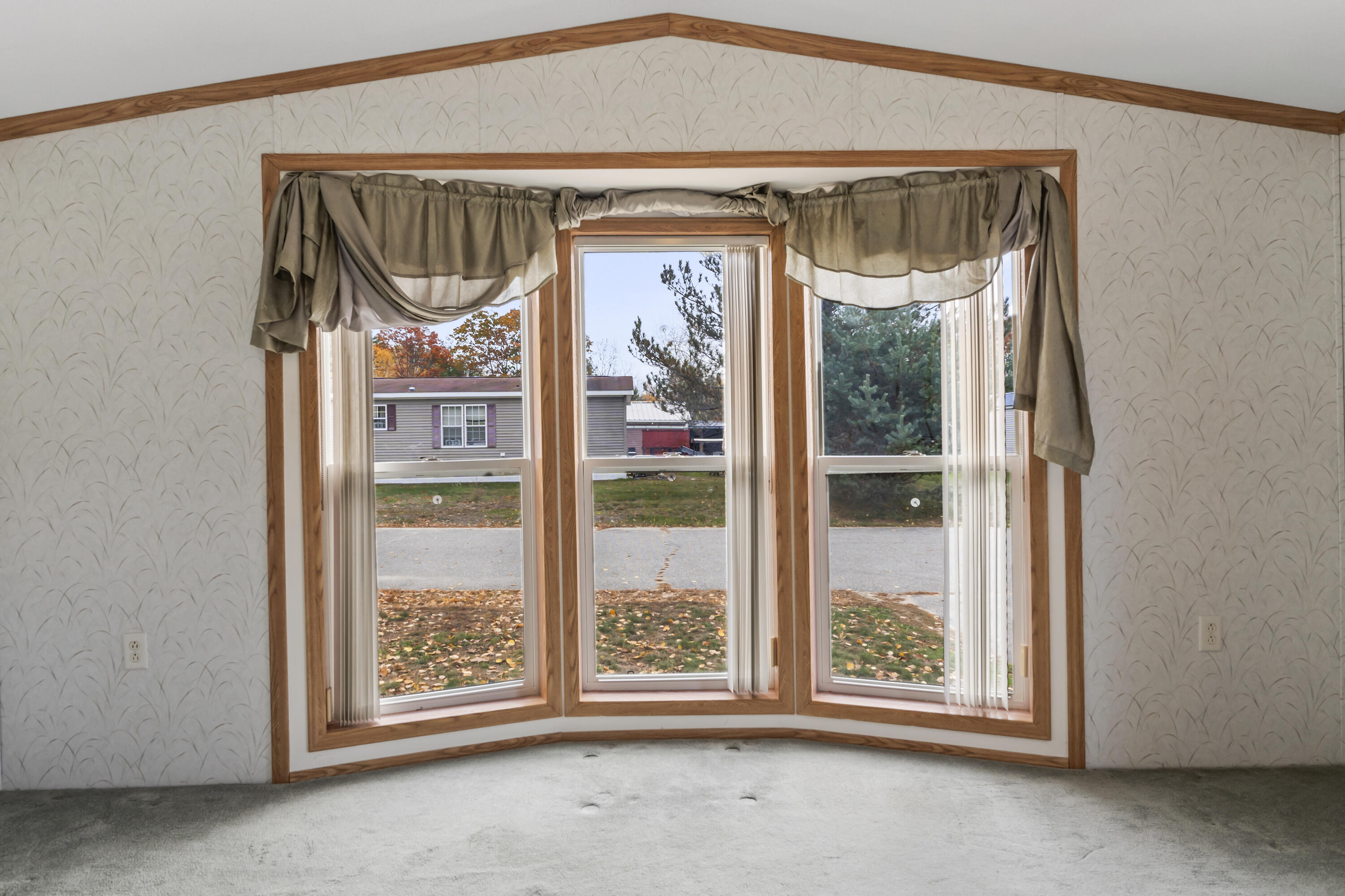 18 Terrace View Sabattus ME 04280