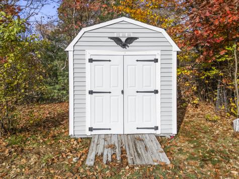 18 Terrace View Sabattus ME 04280