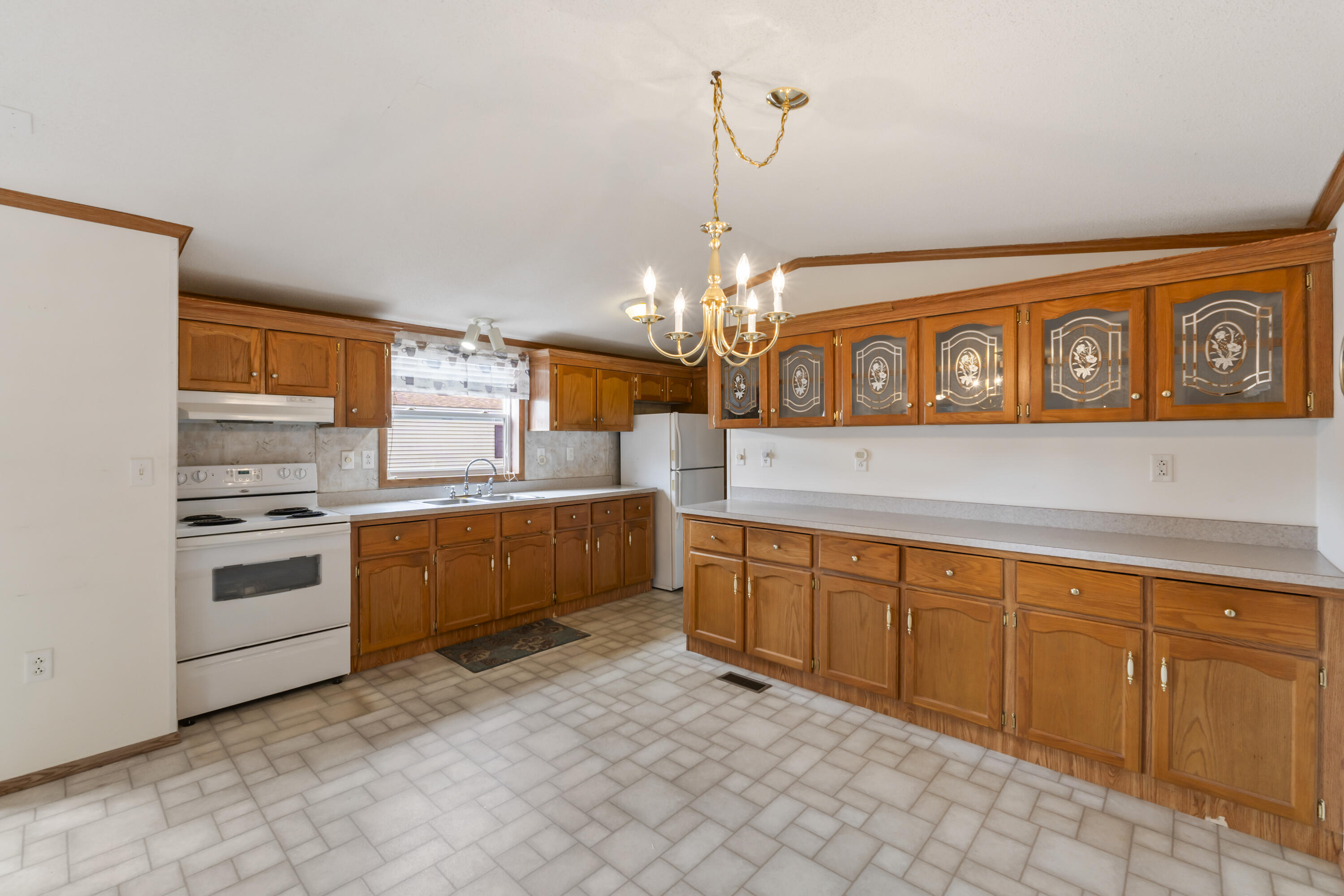 18 Terrace View Sabattus ME 04280