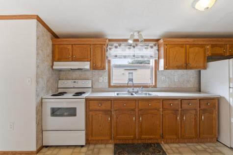 18 Terrace View Sabattus ME 04280