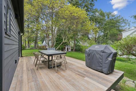 31 Forest Road Cape Elizabeth ME 04107