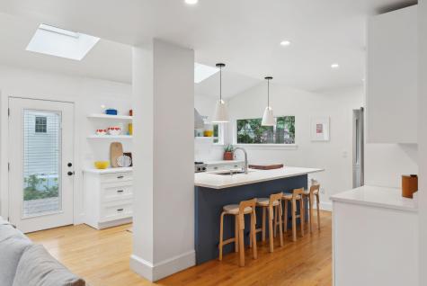 31 Forest Road Cape Elizabeth ME 04107