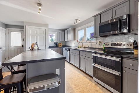 304 Eastern Avenue Augusta ME 04330