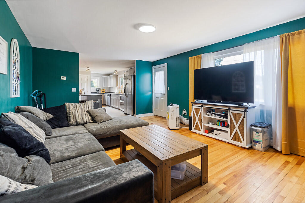 304 Eastern Avenue Augusta ME 04330