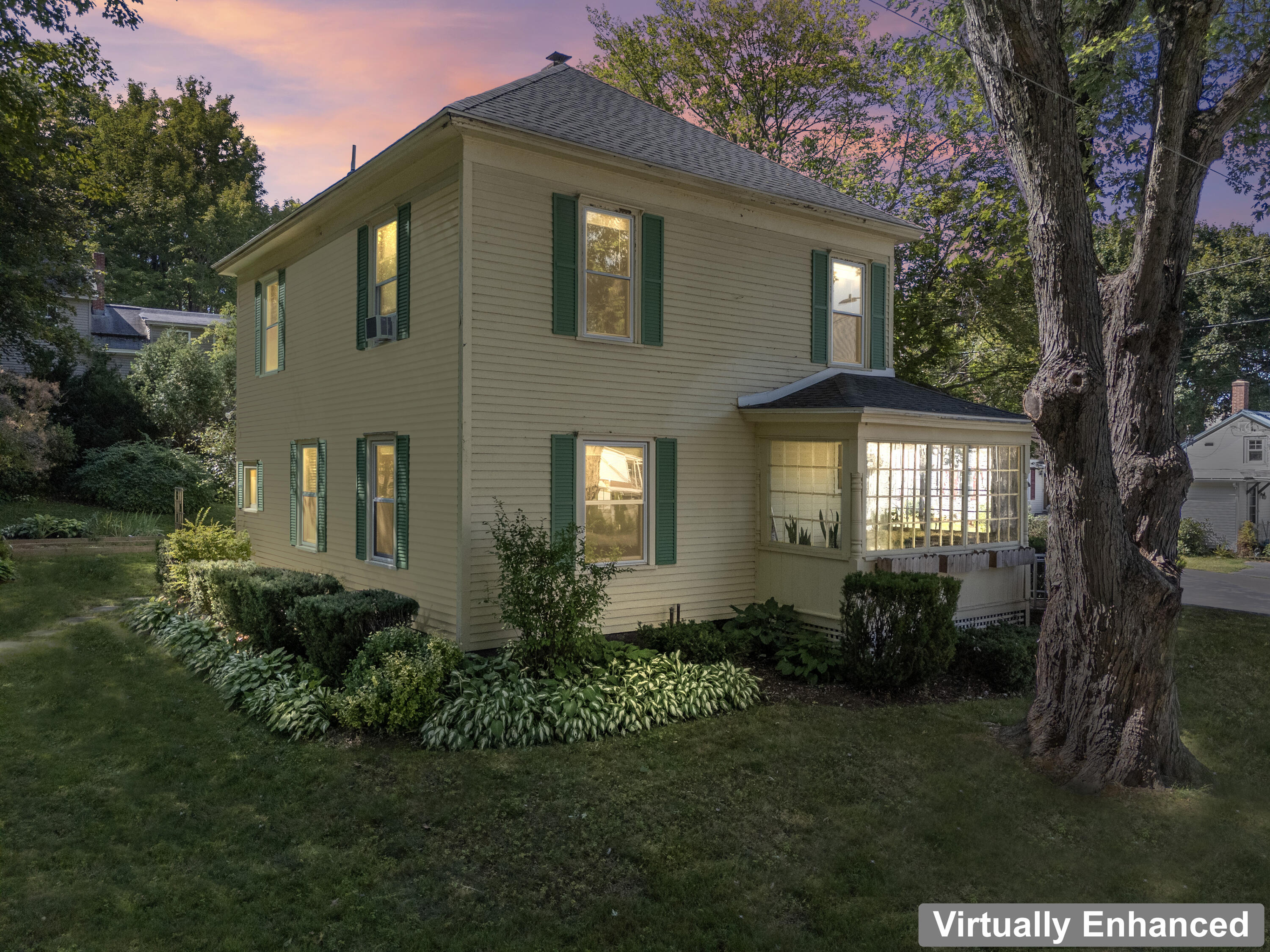 61 Tenth Street Auburn ME 04210