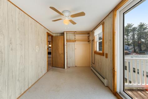 16 Oceanside Avenue E York ME 03909