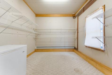 16 Oceanside Avenue E York ME 03909