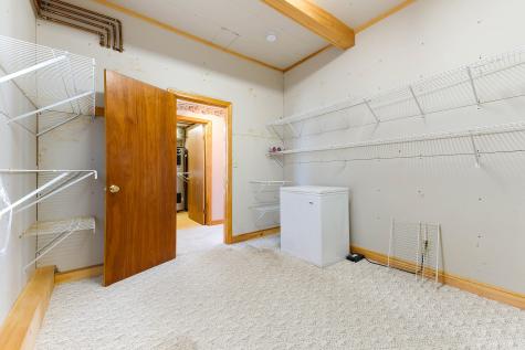 16 Oceanside Avenue E York ME 03909