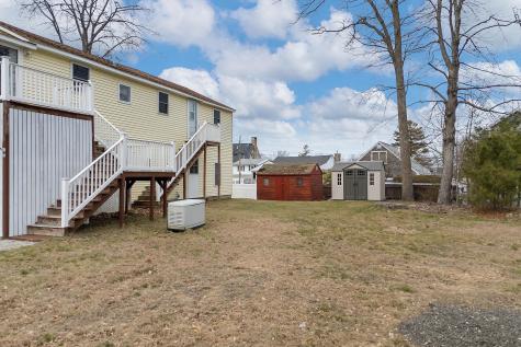 16 Oceanside Avenue E York ME 03909