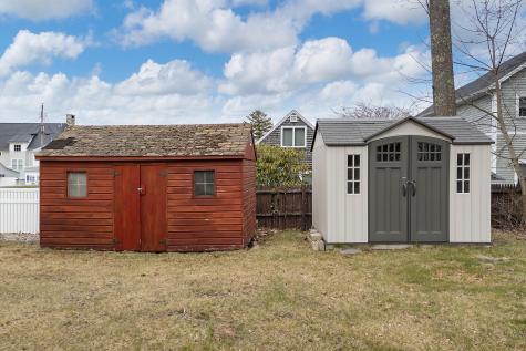 16 Oceanside Avenue E York ME 03909