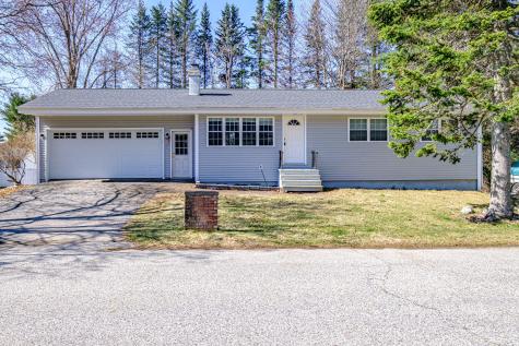 4 Sheffield Avenue Lewiston ME 04240