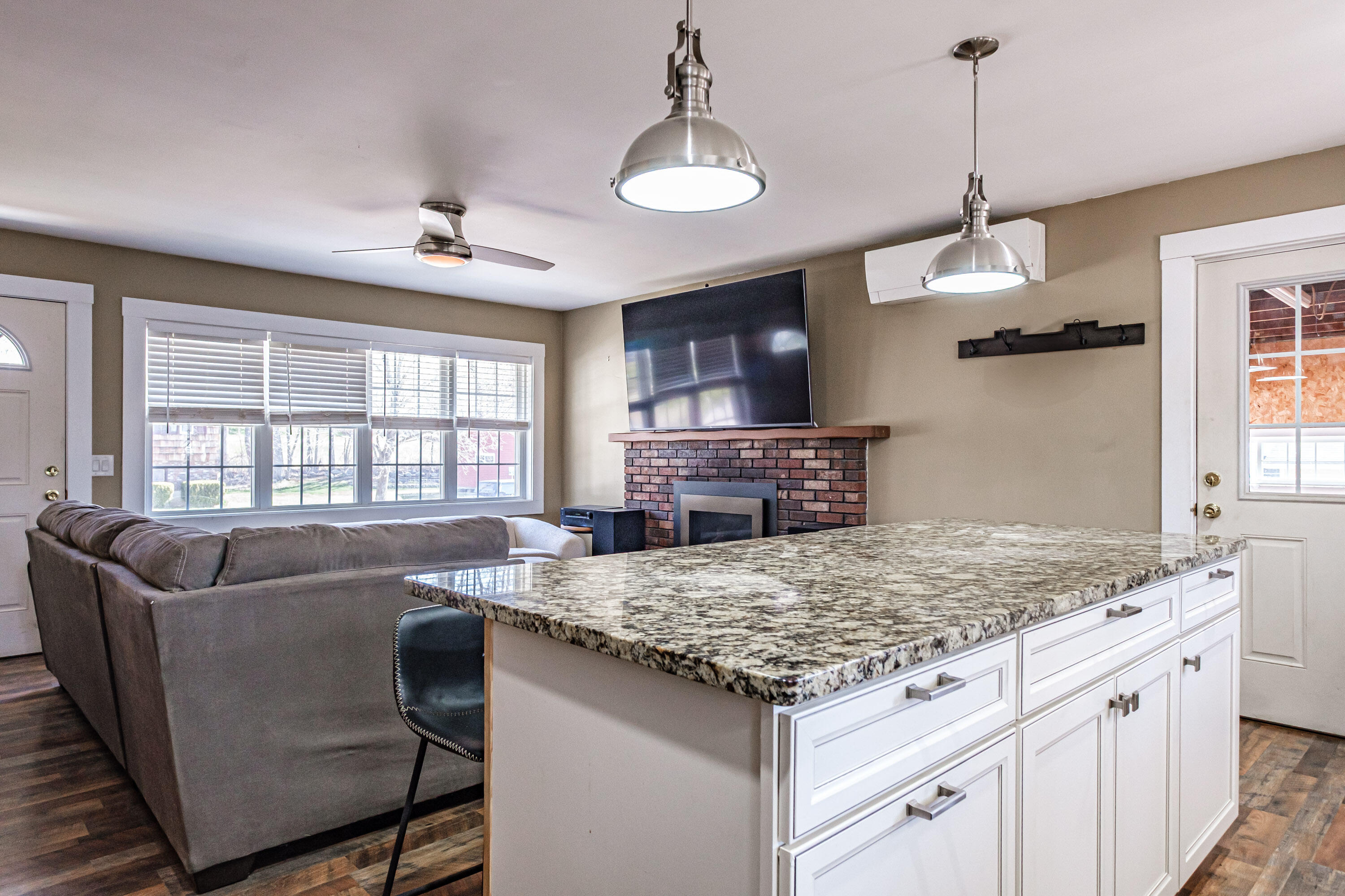 4 Sheffield Avenue Lewiston ME 04240