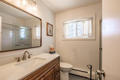 4 Sheffield Avenue Lewiston ME 04240