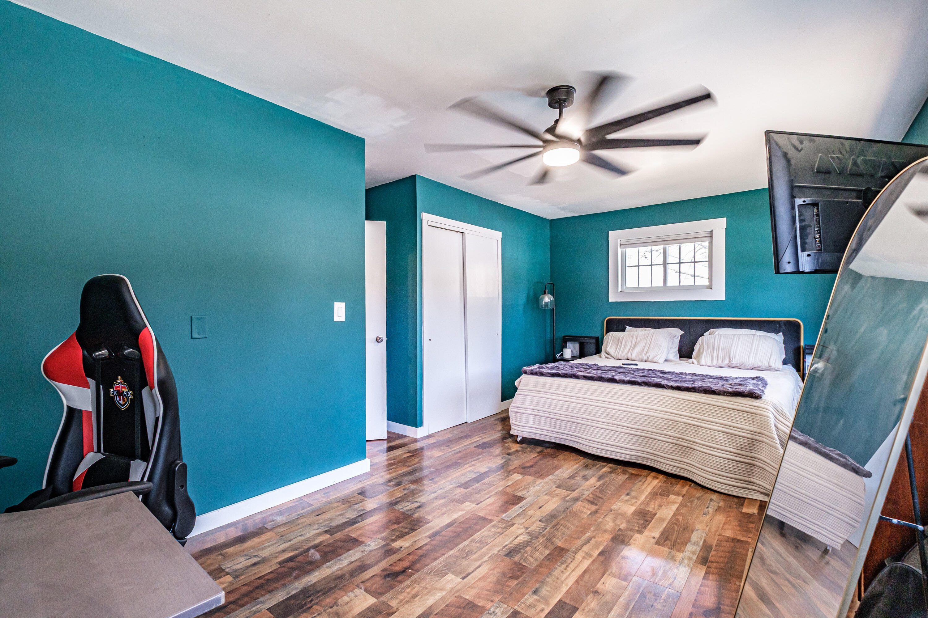 4 Sheffield Avenue Lewiston ME 04240