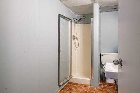 4 Sheffield Avenue Lewiston ME 04240