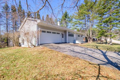 4 Sheffield Avenue Lewiston ME 04240