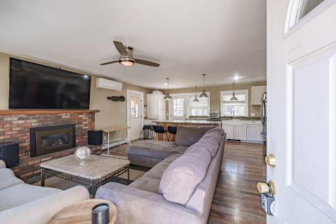 4 Sheffield Avenue Lewiston ME 04240