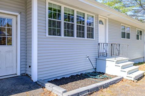 4 Sheffield Avenue Lewiston ME 04240