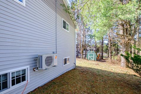 4 Sheffield Avenue Lewiston ME 04240