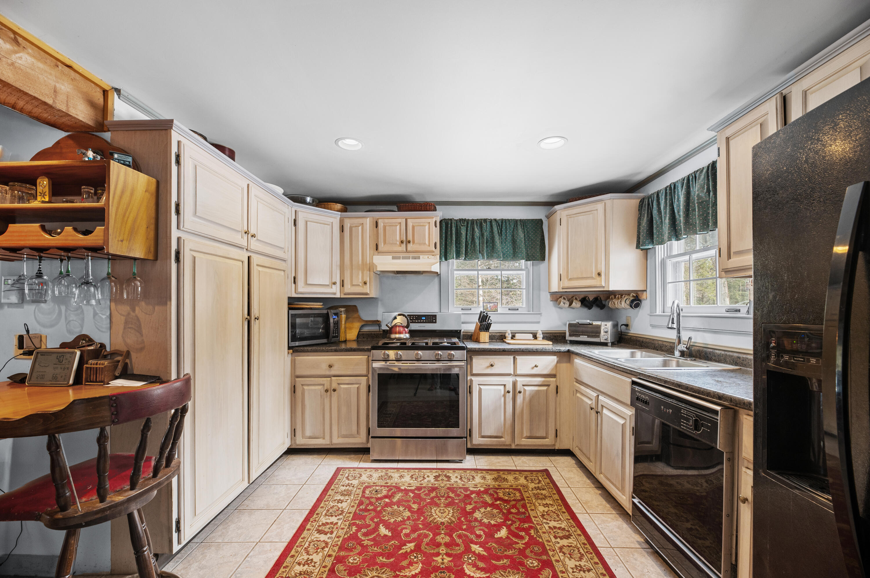 542 Hanson Road China ME 04358