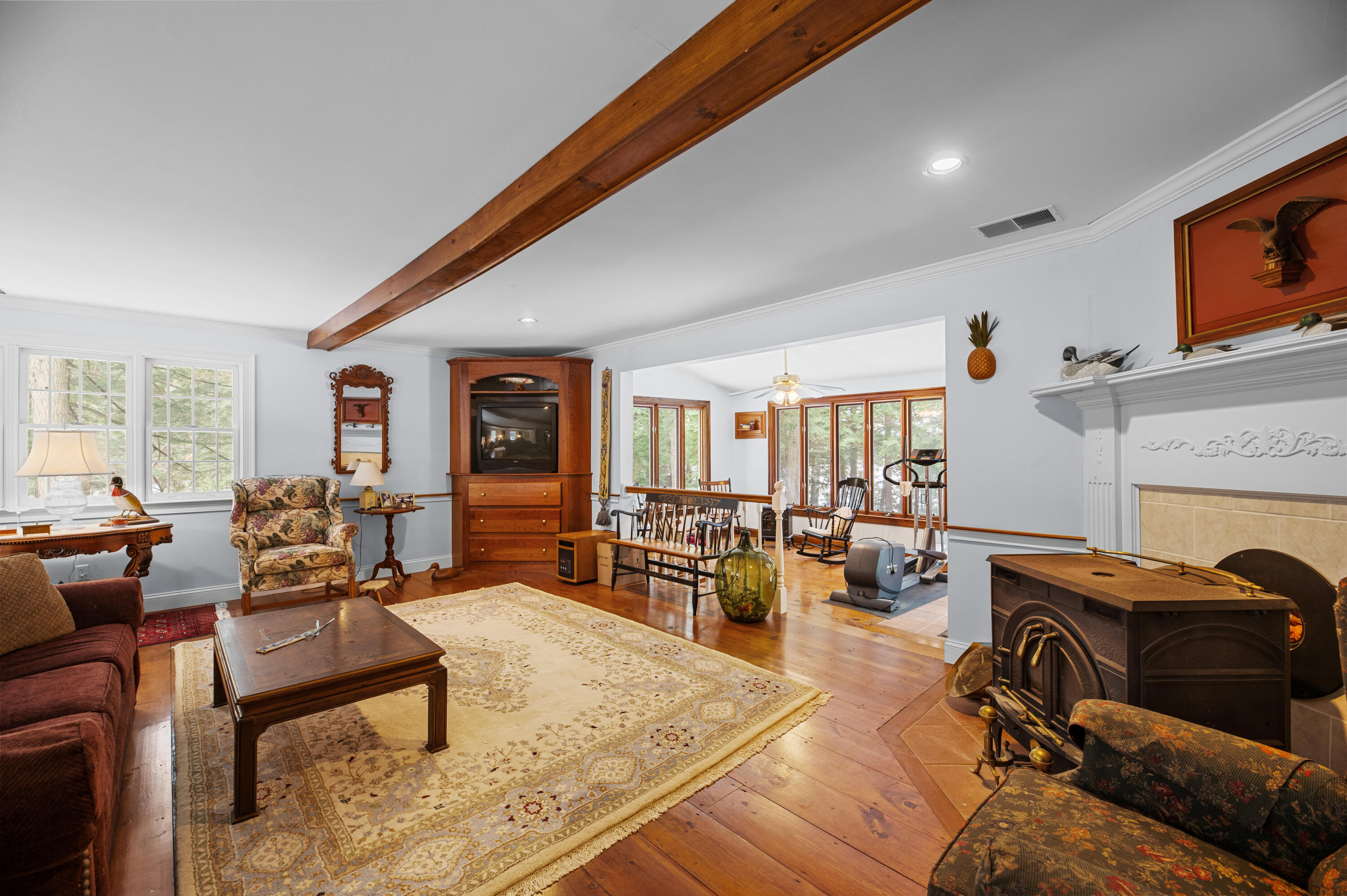 542 Hanson Road China ME 04358