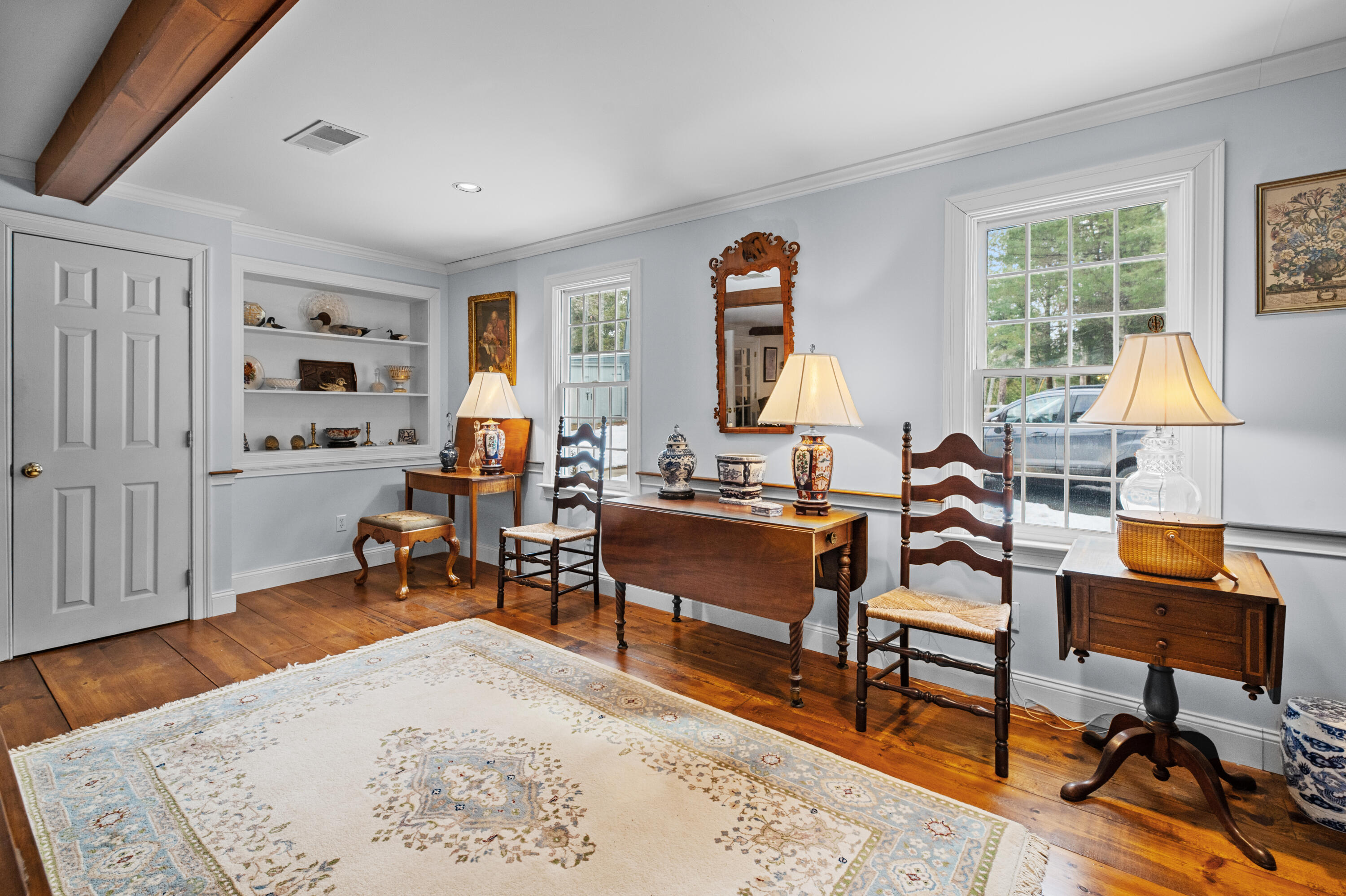 542 Hanson Road China ME 04358