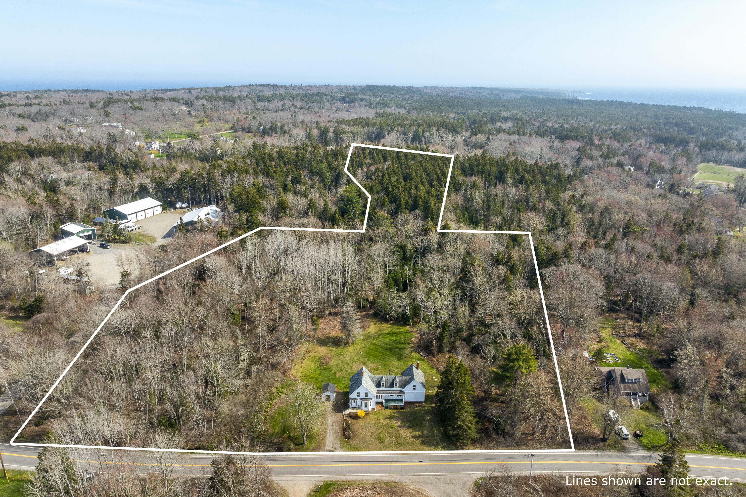 178 Huddle Road Bristol ME 04554