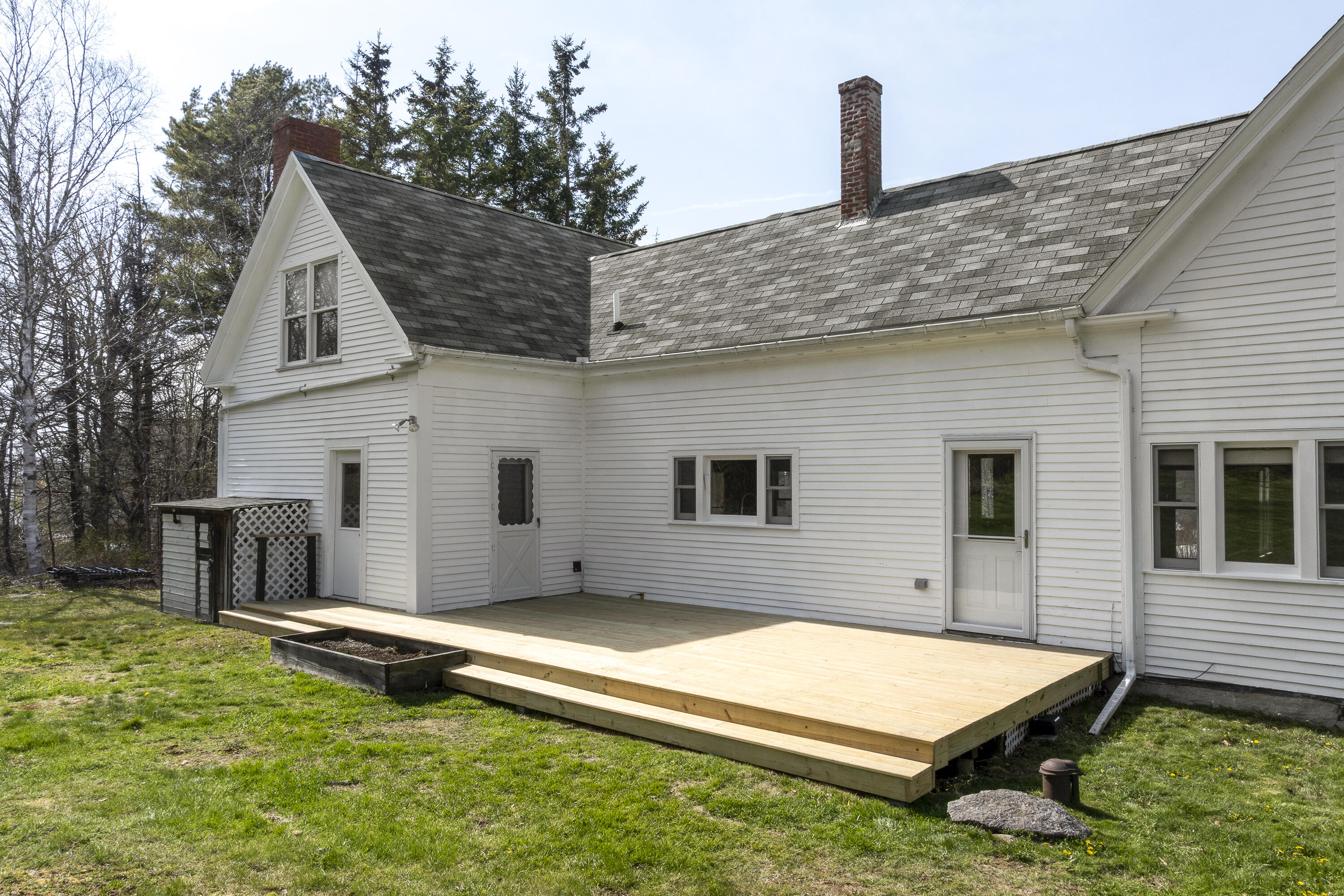 178 Huddle Road Bristol ME 04554